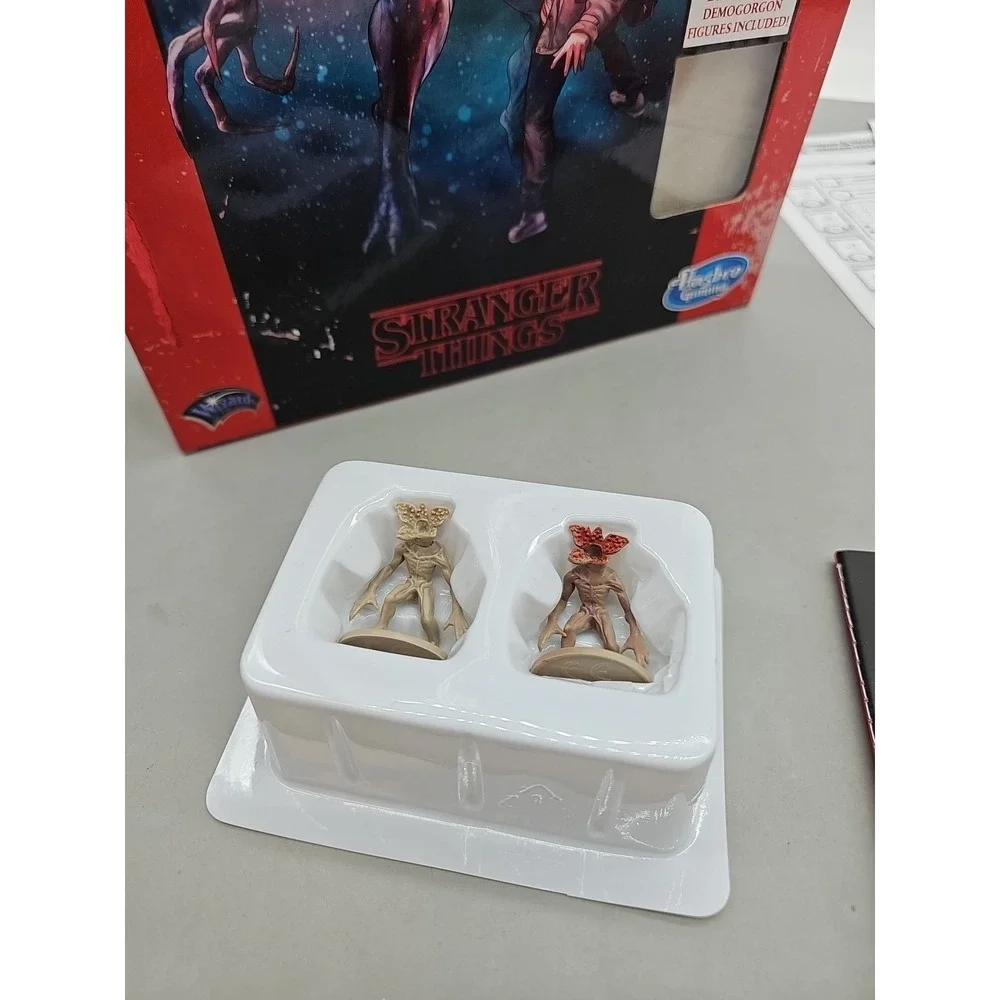 Stranger Things Dungeons & Dragons‎ Starter Set Missing Dice Only